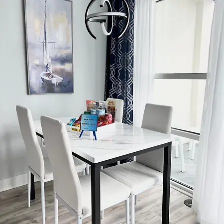 Stylish Oceanview Getaway Modern 1Br At Carolinian Resort