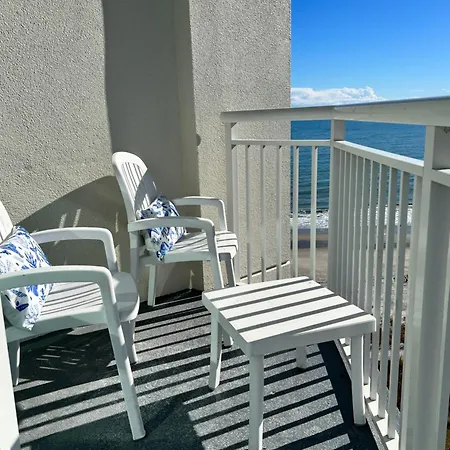 Stylish Oceanview Getaway Modern 1Br At Carolinian Resort